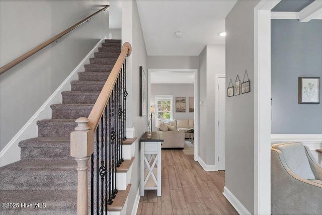 1614 Redbud Court, Aberdeen, NC 28315