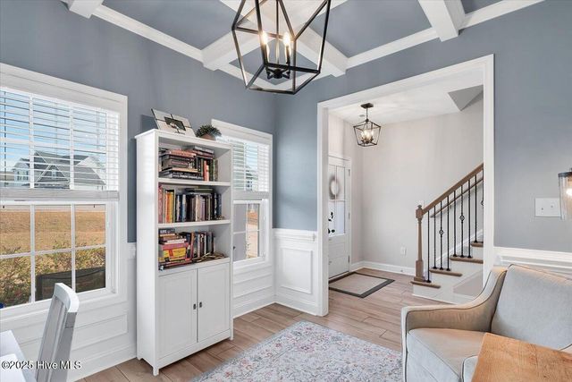 1614 Redbud Court, Aberdeen, NC 28315