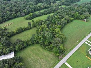 3 Rawlings Rd, Woodlawn, TN 37191