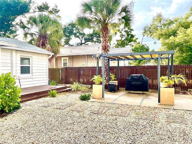 1844 AUBURN STREET S, St Petersburg, FL 33712