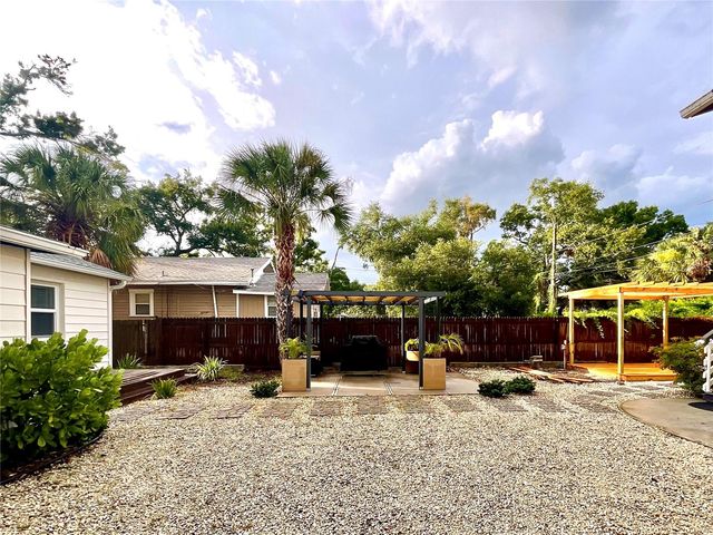1844 AUBURN STREET S, St Petersburg, FL 33712