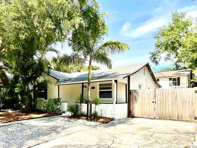 1844 AUBURN STREET S, St Petersburg, FL 33712