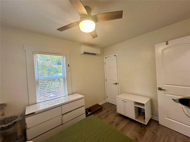 1844 AUBURN STREET S, St Petersburg, FL 33712