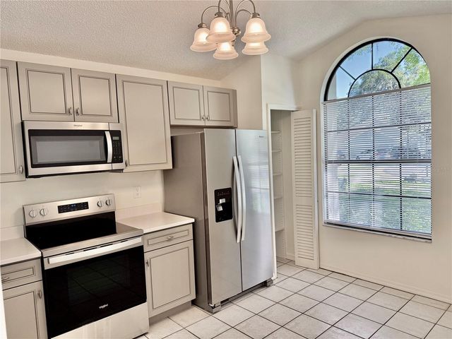 1720 WATERBEACH COURT, Apopka, FL 32703