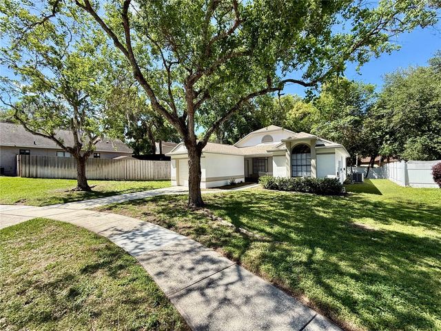 1720 WATERBEACH COURT, Apopka, FL 32703