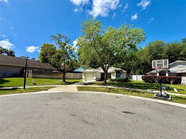 1720 WATERBEACH COURT, Apopka, FL 32703
