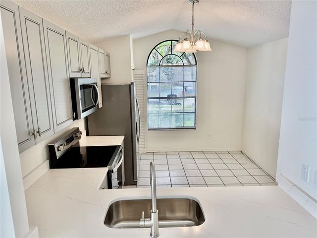 1720 WATERBEACH COURT, Apopka, FL 32703