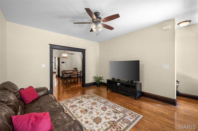 3935 Wyoming Street, St Louis, MO 63116