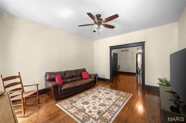 3935 Wyoming Street, St Louis, MO 63116