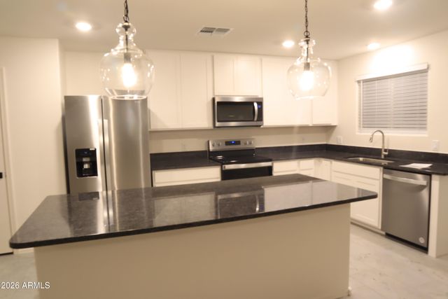 2783 N MULBERRY Place, Casa Grande, AZ 85122