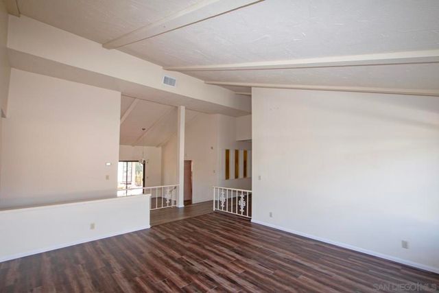 12595 Camino Vuelo, San Diego, CA 92128