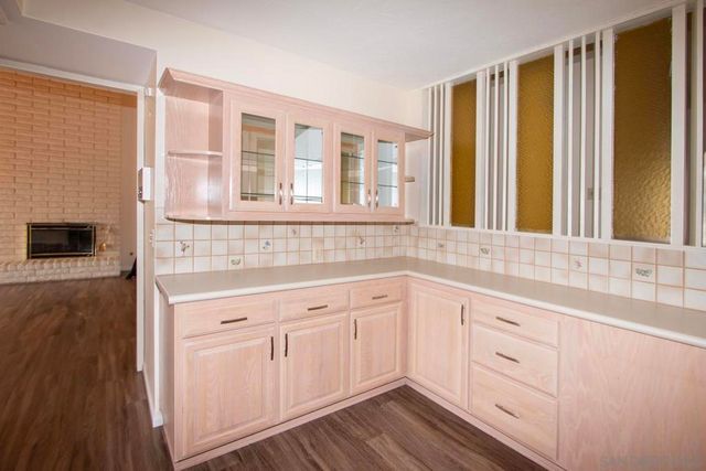 12595 Camino Vuelo, San Diego, CA 92128