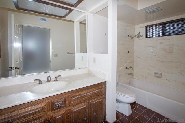 12595 Camino Vuelo, San Diego, CA 92128