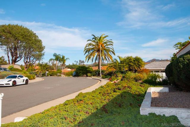 12595 Camino Vuelo, San Diego, CA 92128