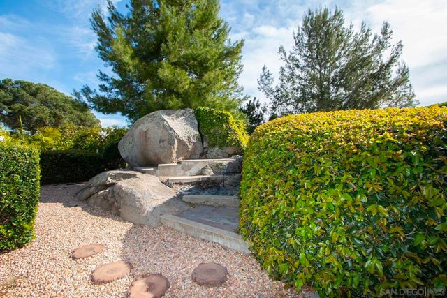 12595 Camino Vuelo, San Diego, CA 92128