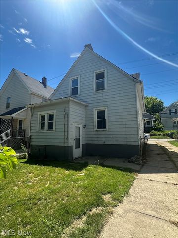 2916 Searsdale Avenue, Cleveland, OH 44109
