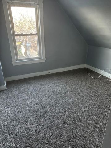 2916 Searsdale Avenue, Cleveland, OH 44109