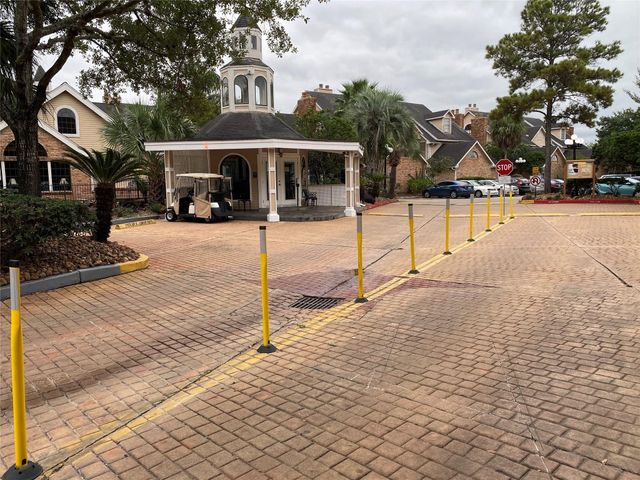 2300 Old Spanish Trail 1038, Houston, TX 77054