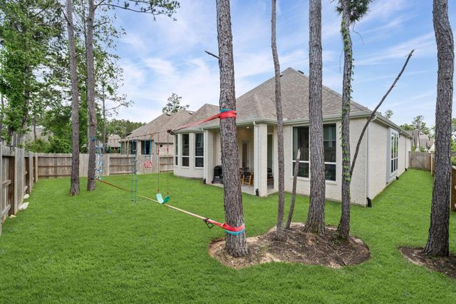 220 Lookout Ridge Drive, Montgomery, TX 77316