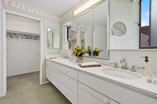 8870 Villa La Jolla Drive 213, La Jolla, CA 92037