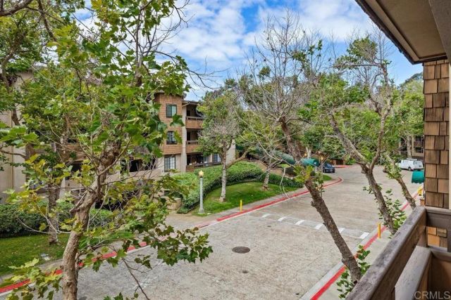 8870 Villa La Jolla Drive 213, La Jolla, CA 92037