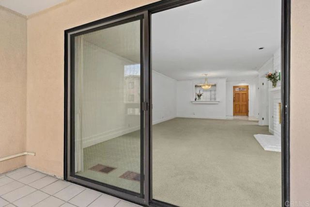 8870 Villa La Jolla Drive 213, La Jolla, CA 92037
