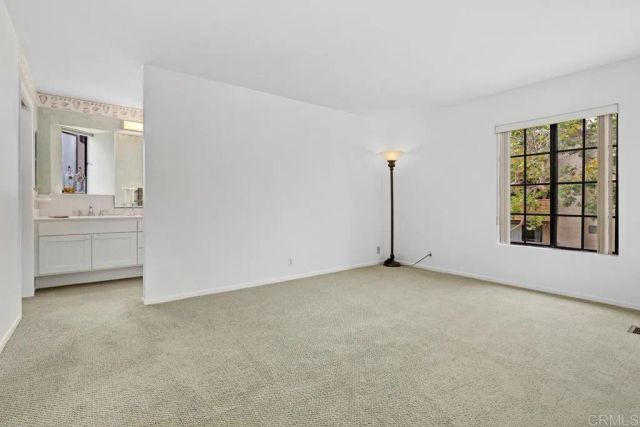 8870 Villa La Jolla Drive 213, La Jolla, CA 92037