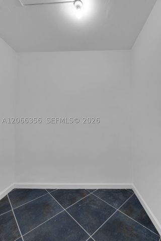 11960 NE 19th Dr 15, North Miami, FL 33181
