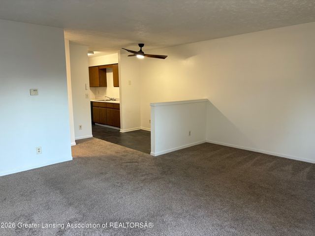 2140 Adelpha Avenue, Holt, MI 48842