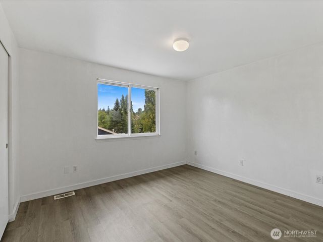 6705 49th Place NE, Marysville, WA 98270