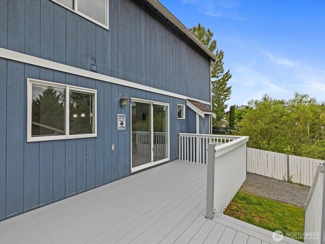 6705 49th Place NE, Marysville, WA 98270