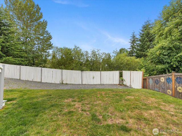 6705 49th Place NE, Marysville, WA 98270