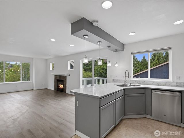 6705 49th Place NE, Marysville, WA 98270