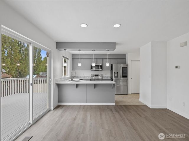 6705 49th Place NE, Marysville, WA 98270