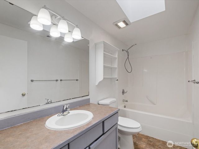 6705 49th Place NE, Marysville, WA 98270