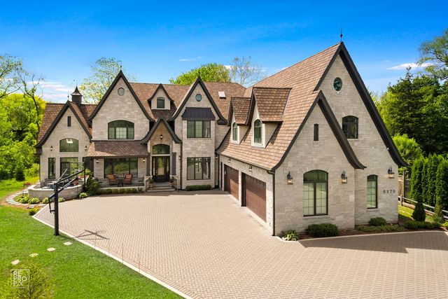 6270 S Garfield Avenue, Burr Ridge, IL 60527