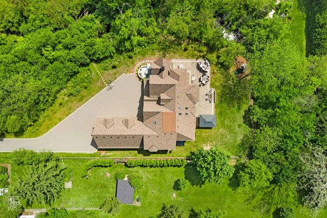 6270 S Garfield Avenue, Burr Ridge, IL 60527