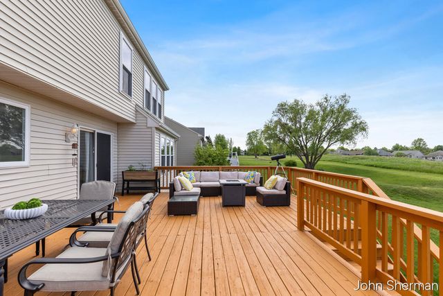 6939 Dale Hollow Drive, Caledonia, MI 49316