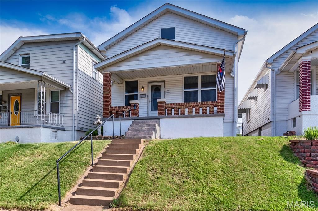 4417 Tholozan Avenue, St Louis, MO 63116