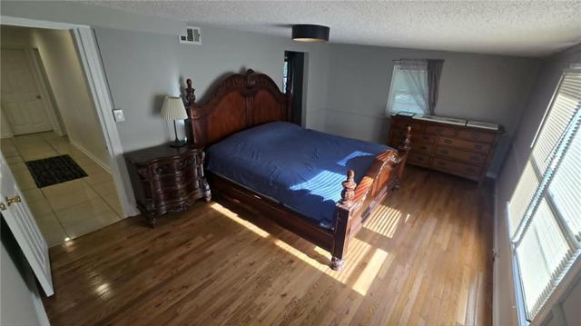 2669 Knoll Road SE, Smyrna, GA 30080