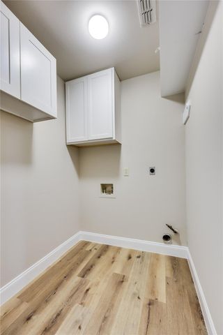 13206 Fieldgate DR, Austin, TX 78753