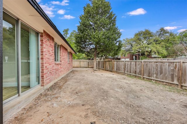 13206 Fieldgate DR, Austin, TX 78753