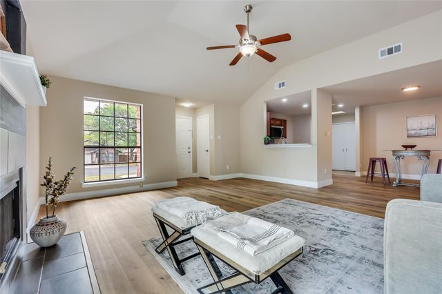 13206 Fieldgate DR, Austin, TX 78753