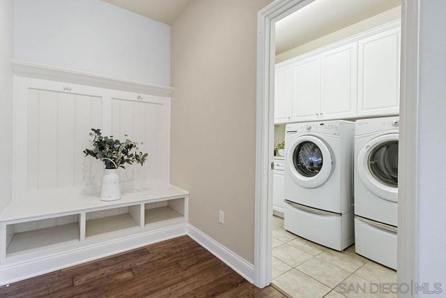 1513 Avila Ln, Vista, CA 92083