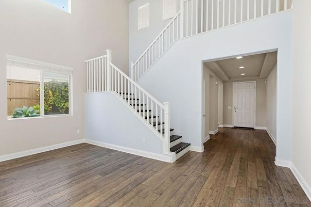 1513 Avila Ln, Vista, CA 92083