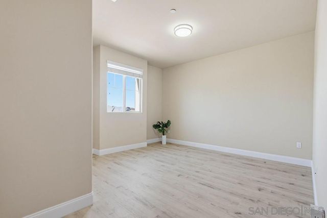 1513 Avila Ln, Vista, CA 92083