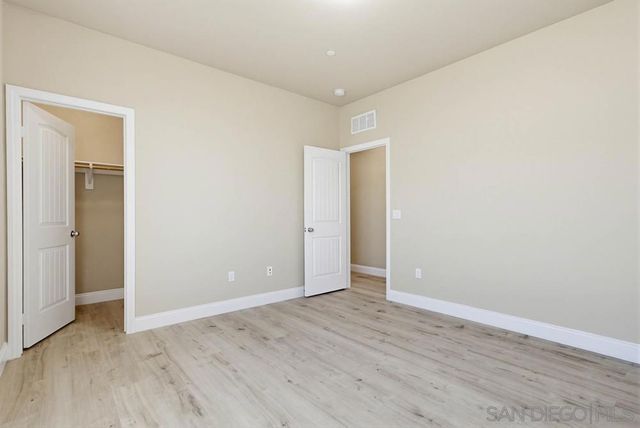 1513 Avila Ln, Vista, CA 92083
