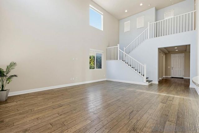 1513 Avila Ln, Vista, CA 92083