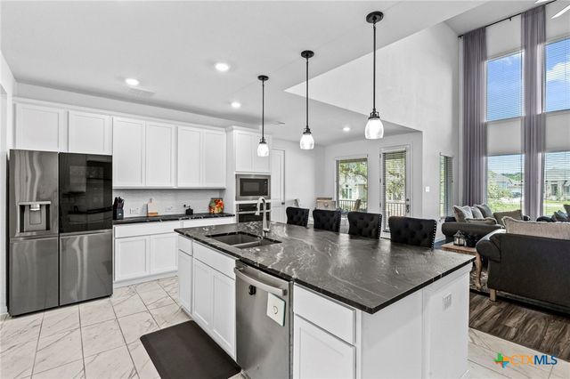 511 Teakmill Trail, San Marcos, TX 78666