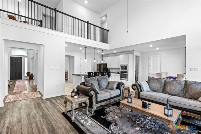 511 Teakmill Trail, San Marcos, TX 78666